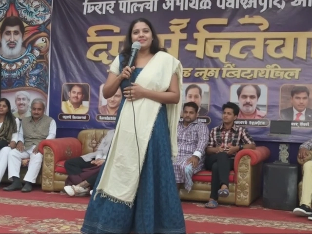 कानपुर में होली मिलन समारोह और हास्य कवि सम्मेलन का आयोजन