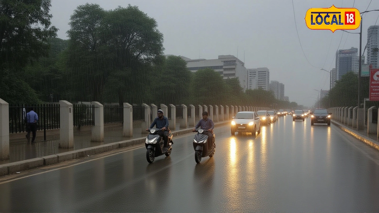 पश्चिमी व्यवधान से दिल्ली में भारी बारिश, IMD ने येलो अलर्ट जारी